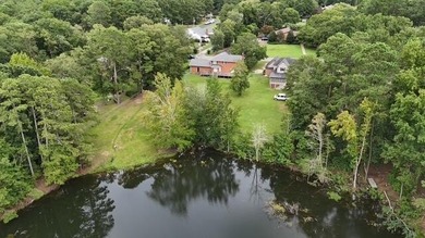 (private lake, pond, coastal) Home For Sale in Batesburg-Leesville South Carolina