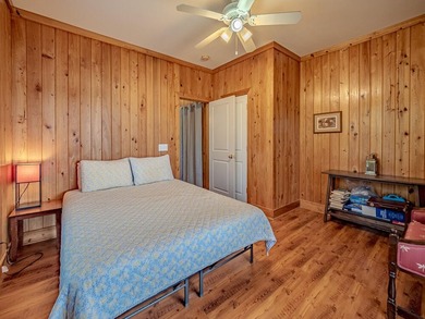 Wake up to the shimmer of Lake Marion every morning and end your - photo 22