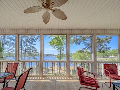 Wake up to the shimmer of Lake Marion every morning and end your - photo 44