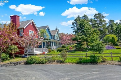 Enjoy the coastal lifestyle in this charming cottage home in the - photo 46