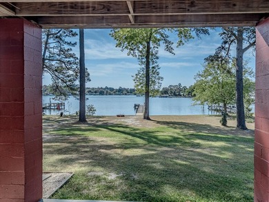 Wake up to the shimmer of Lake Marion every morning and end your - photo 50