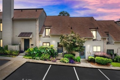Lake Condo For Sale in Atlanta, Georgia