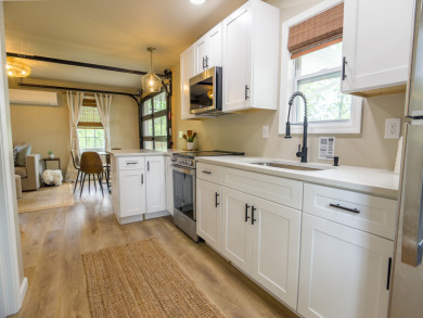 Updated with High-End Finishes Throughout!! - photo 25