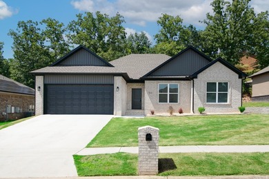 Taton Lake Home For Sale in Cabot Arkansas