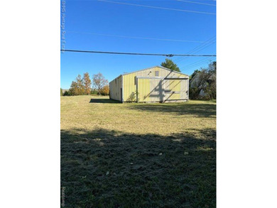 This is a beautiful lot ready to build your family home. This - photo 4