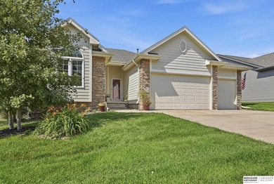Additional listing photo 1