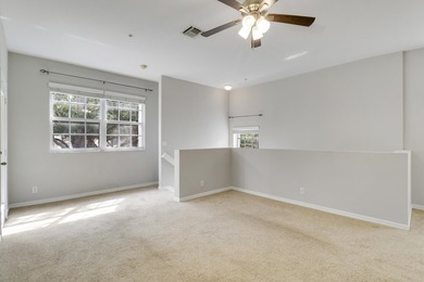 Come see this 3-bedroom, 2 bath, 1-car garage corner unit in one - photo 7