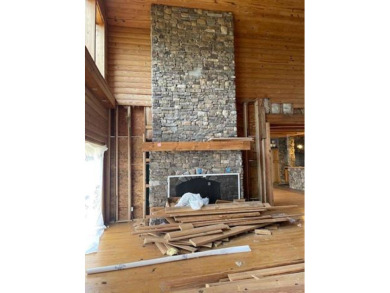 Lake Front Lodge with Guest House SOLD - photo 20