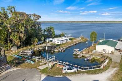 Tucked into a quiet waterfront community, this well-kept home - photo 4