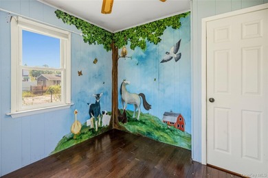 Welcome to this charming 3-bedroom, 1-bath home offering comfort - photo 14