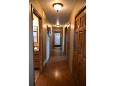 Beautiful hilltop home with incredible panoramic views of the - photo 14