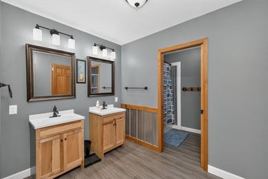 This 5-BD, 4-BA, 3,847-square-foot, 3-story home w/ 70 feet of - photo 15