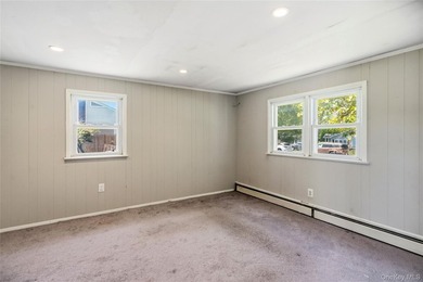 Welcome to this charming 3-bedroom, 1-bath home offering comfort - photo 20