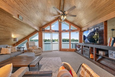 This 5-BD, 4-BA, 3,847-square-foot, 3-story home w/ 70 feet of - photo 21