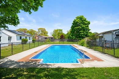 Welcome to this charming 3-bedroom, 1-bath home offering comfort - photo 25