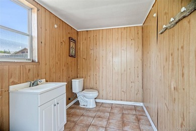 Welcome to this charming 3-bedroom, 1-bath home offering comfort - photo 27