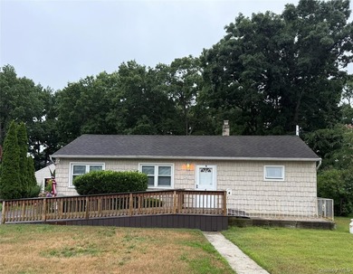Charming 3-bedroom, 1-bathroom ranch perfectly situated on a