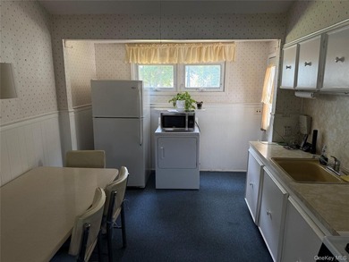 Additional listing photo 1