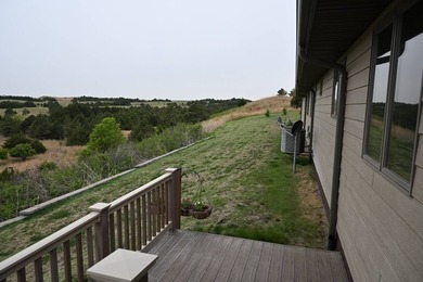 Beautiful hilltop home with incredible panoramic views of the - photo 32