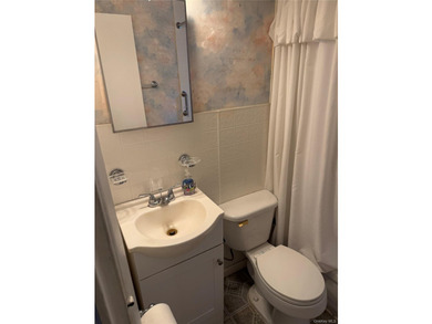 Charming 3-bedroom, 1-bathroom ranch perfectly situated on a - photo 7