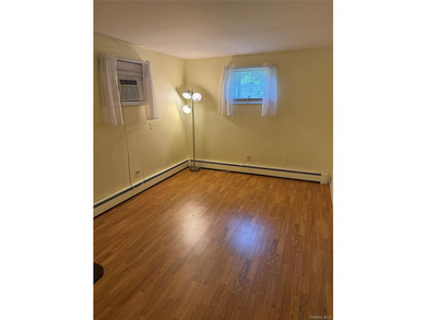 Charming 3-bedroom, 1-bathroom ranch perfectly situated on a - photo 8