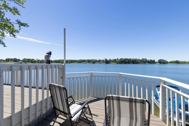 This 5-BD, 4-BA, 3,847-square-foot, 3-story home w/ 70 feet of - photo 43