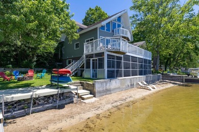 This 5-BD, 4-BA, 3,847-square-foot, 3-story home w/ 70 feet of - photo 45