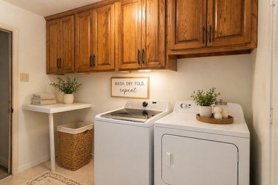 Experience exceptional golf course living in this beautifully - photo 18