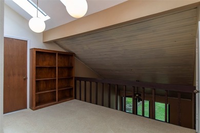 Experience exceptional golf course living in this beautifully - photo 31