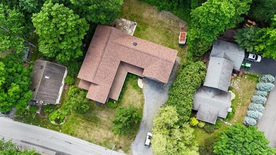 Village living at its best! Just four blocks from Canada Street - photo 3