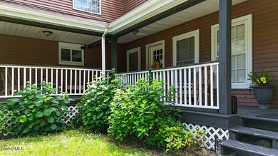 Village living at its best! Just four blocks from Canada Street - photo 5