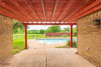 Experience exceptional golf course living in this beautifully - photo 36