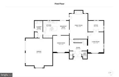 Welcome home to this beautifully maintained residence in Manheim - photo 46