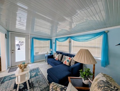 Your Coastal Oasis Awaits - Resort Living at Its Finest! - photo 8