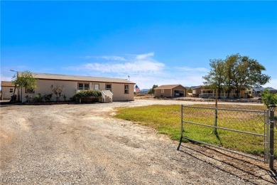 No HOA, converted-to-real-property manufactured home on a fully