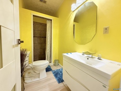 Lake life is Here... This beautifully updated 2 bed 3 bath home - photo 12
