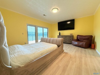 Lake life is Here... This beautifully updated 2 bed 3 bath home - photo 13