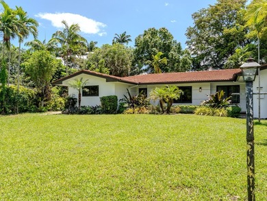Welcome to this spacious 3-bedroom, 2-bathroom home situated on - photo 3