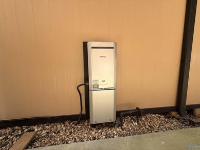 Lake life is Here... This beautifully updated 2 bed 3 bath home - photo 24