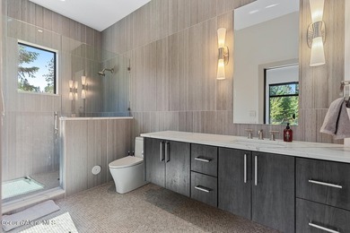 Estate 220 is a contemporary home located on E Lower Pasture - photo 37