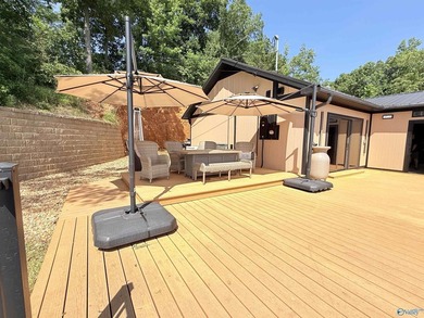 Lake life is Here... This beautifully updated 2 bed 3 bath home - photo 40