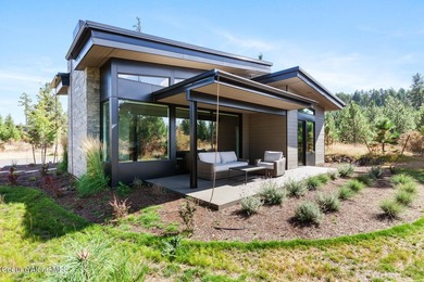 Estate 220 is a contemporary home located on E Lower Pasture - photo 41