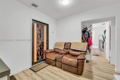 Beautiful and well-maintained 5-bedroom, 3-bathroom home - photo 46