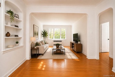 Welcome to this beautifully renovated, sun-filled corner - photo 2