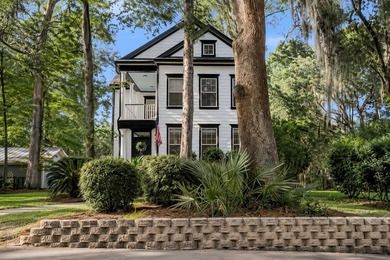 Designed in the timeless Charleston Single style and set within - photo 2