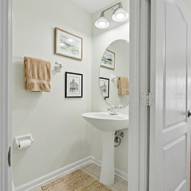 Virtually Staged. Discover the lifestyle you've been searching - photo 8