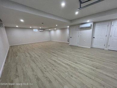 *New Construction* Stunning Two Family detached house with 9ft - photo 36