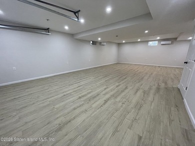 *New Construction* Stunning Two Family detached house with 9ft - photo 37