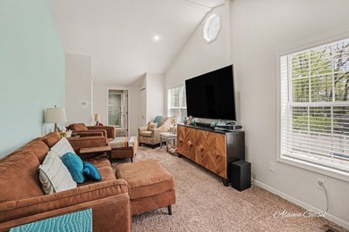 Beautifully updated home in the highly desirable Waukazoo Woods - photo 39
