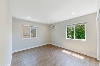 1060 Olive - photo 10